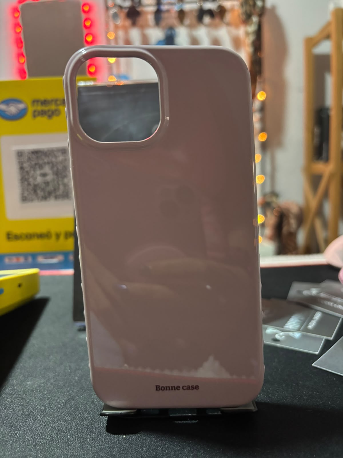 Funda glossy rosa malva para iPhone 15